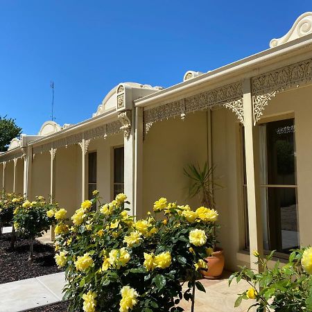Aparthotel Acacia Terraces Echuca Exterior foto